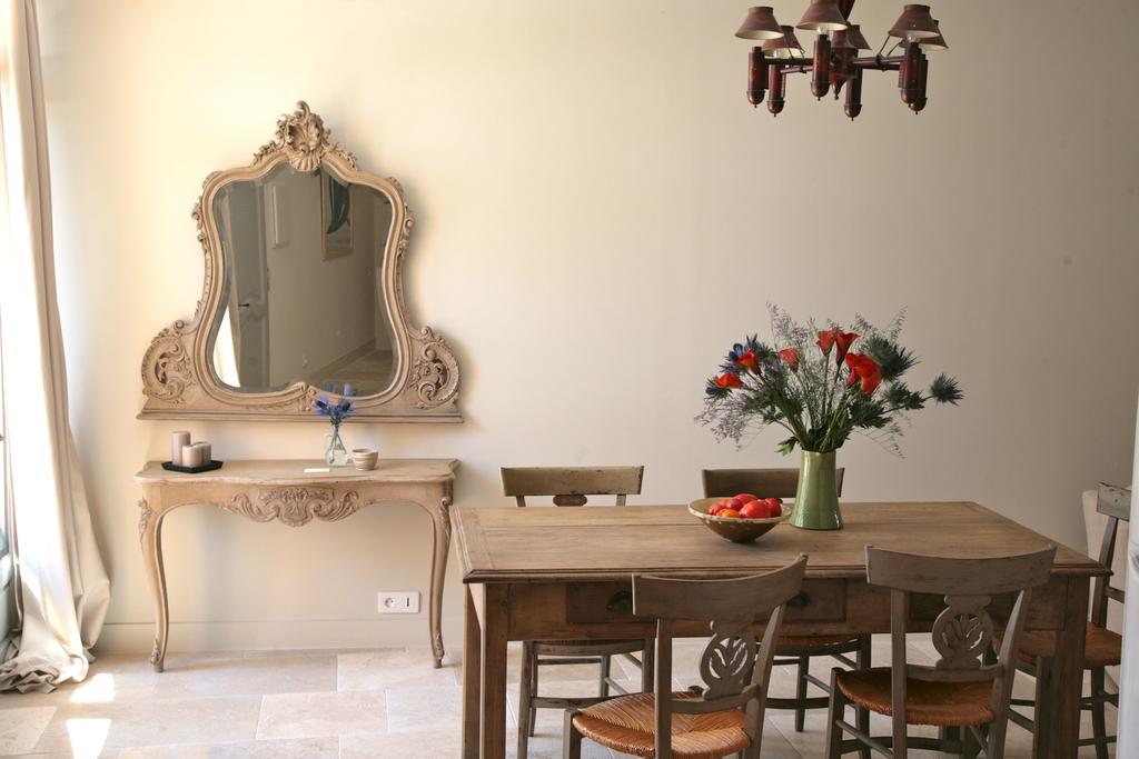 Ancienne Maison Des Gardes Lourmarin Zewnętrze zdjęcie