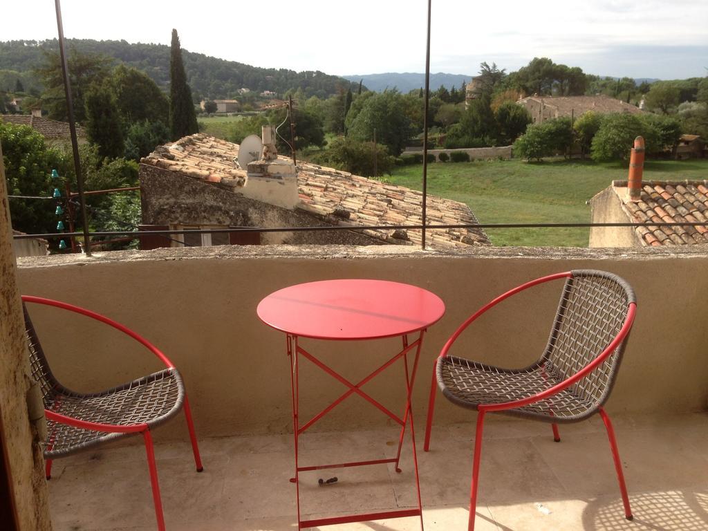 Ancienne Maison Des Gardes Lourmarin Zewnętrze zdjęcie